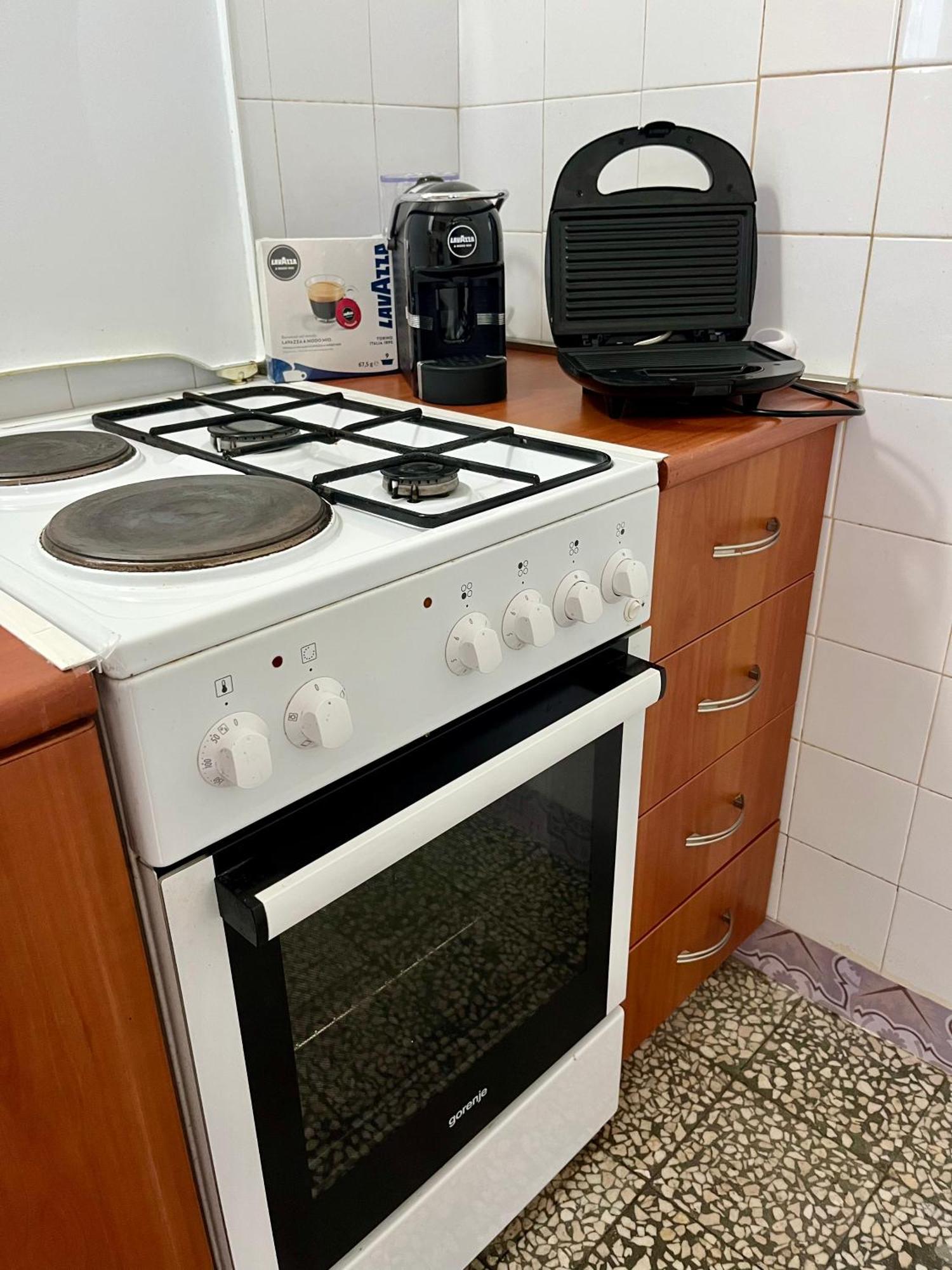 Vemar Apartment - Near The Beach, Private Parking Dubrovnik Exterior photo